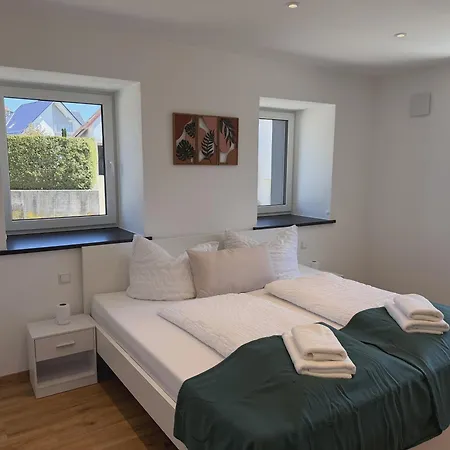Parkside Apartments - Studios & Penthouses Nahe Legoland Guenzburg *
