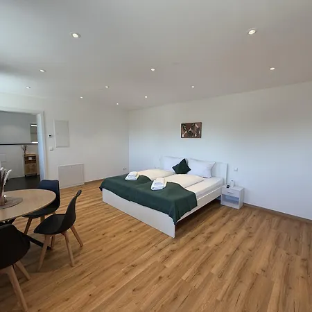 Parkside Apartments - Studios & Penthouses Nahe Legoland Guenzburg Lejlighedshotel