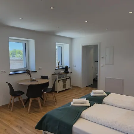 Parkside Apartments - Studios & Penthouses Nahe Legoland Guenzburg * Burgau