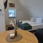Ξενοδοχείο με διαμερίσματα Neubau Parkside - Hochwertige Naehe Legoland, Modern & Stylish Burgau