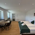Ξενοδοχείο με διαμερίσματα Neubau Parkside - Hochwertige Naehe Legoland, Modern & Stylish Burgau
