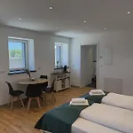Neubau Parkside - Hochwertige Naehe Legoland, Modern & Stylish * Burgau